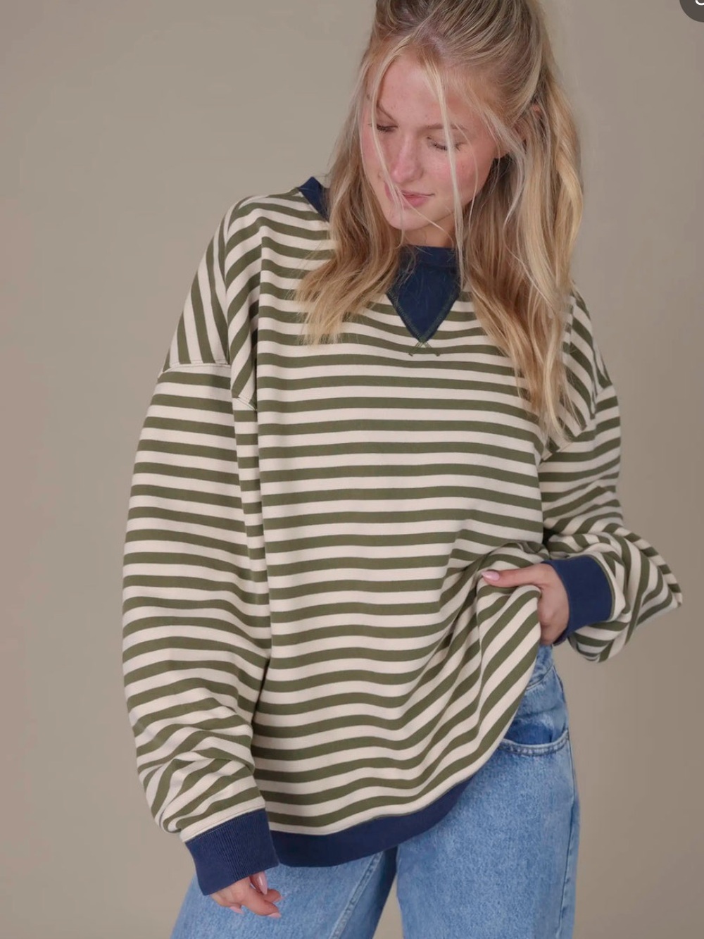 Natural life crewneck stripped sweatshirt